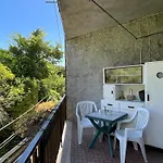 House Campi